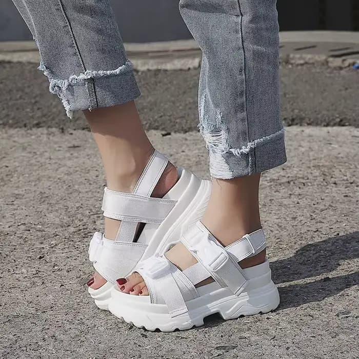 Sandales à plateforme à talon épais pour femmes, vente chaude de l'été, nouveau style Harajuku, spor