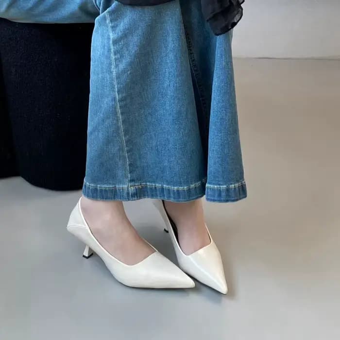 Nouvelles Escarpins Printemps 2026 à Bout Pointu et Talon Bas pour Femme – Chaussures Élégantes et S