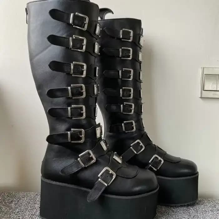 Femmes bottes Cosplay dames talon haut plate-forme compensées femmes bottes hautes gothique boucle s