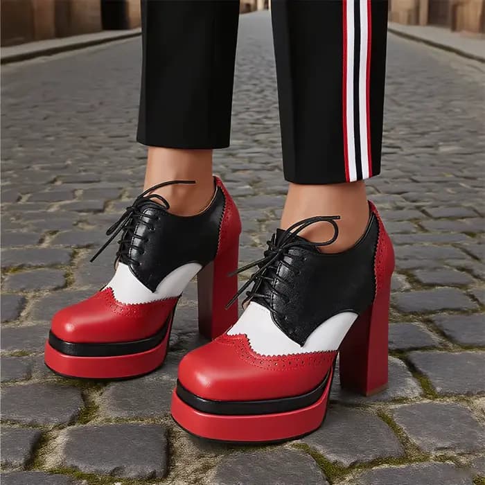 Escarpins Brogue à lacets et bout carré pour femmes, chaussures Oxford à talons hauts épais, couleur