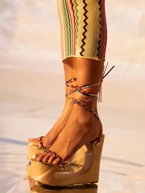 Nouvelle Arrivée Sandales Compensées à Lacets en Bois pour Femme, Rouge Arc-en-ciel, à Brides Croisé