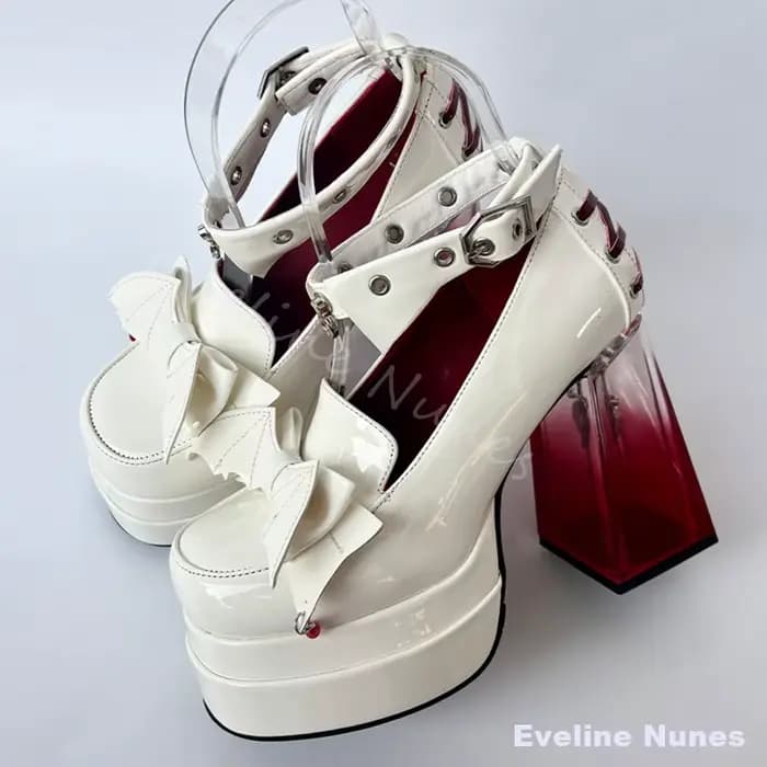 Chaussures Mary Jane en cuir rouge pour femmes, avec décoration chauve-souris, talons épais en forme