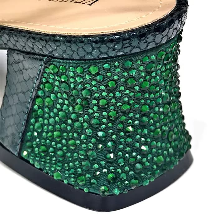 2025 Escarpins élégants verts à bout ouvert pour femmes avec accents de diamants – Ensemble de chaus