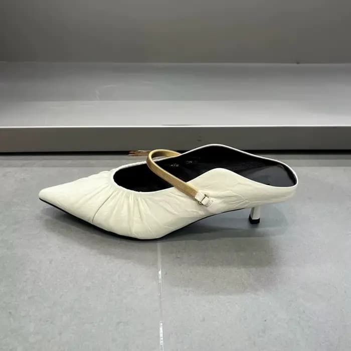 Mules à talon chaton en cuir froncé à bout pointu pour femme, avec bride métallique dorée vintage, é