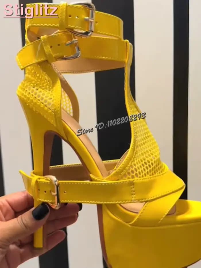 Sandales à plateforme sexy rouges en résille, à bout ouvert, à talons hauts, avec boucle et lanières