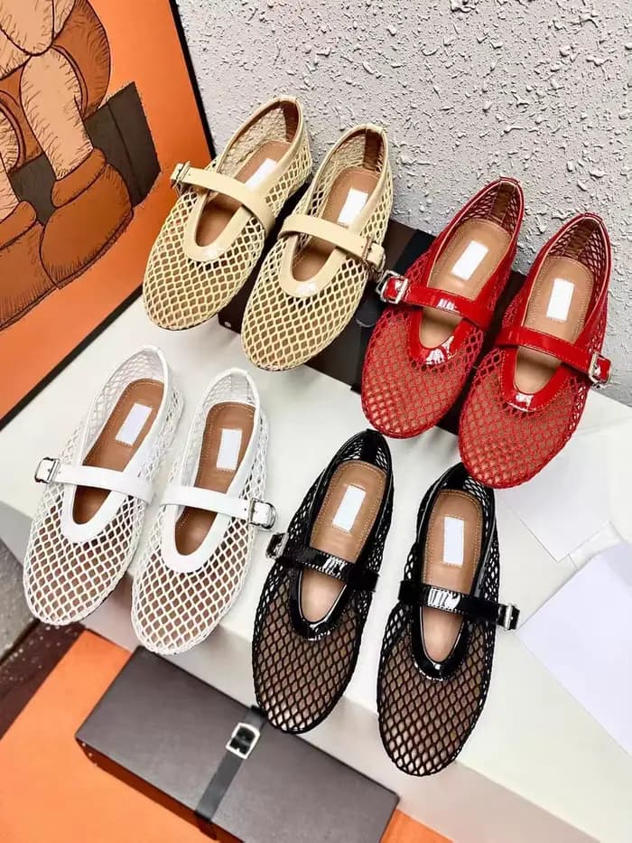Nouvelles chaussures Mary Jane pour femmes, style résille de pêche, avec semelle plate de type balle