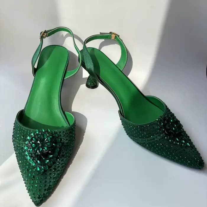 LNATISNOVA Sandales à talons aiguilles vertes en cristal pour femme - Sandales à talons aiguilles à 