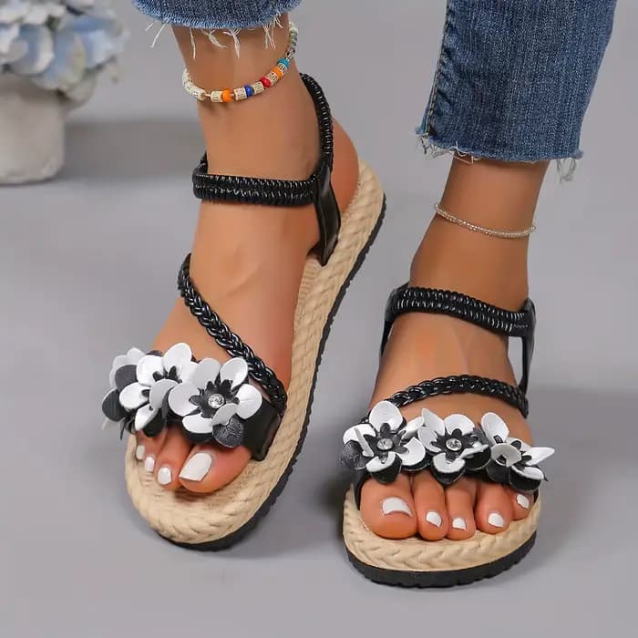Sandales à enfiler pour femmes avec élastique réglable — Nouveau style d'été, élégamment décorées de