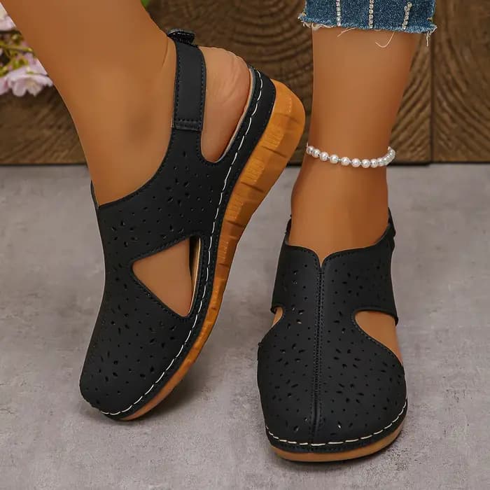 Nouvelles sandales compensées pour femmes 2026, design encastré tendance, chaussures de plage style 