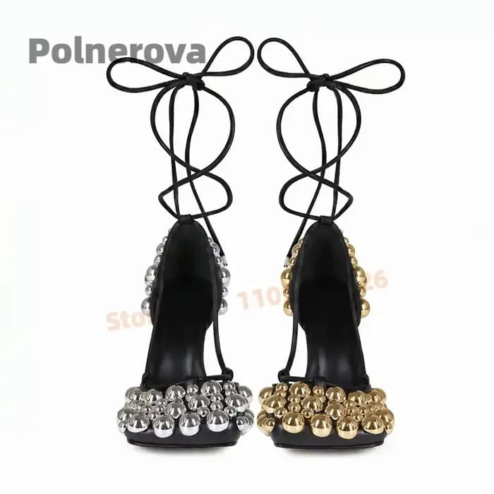 Sandales à talons hauts pour femmes en cuir argenté et doré, à bout carré, avec bride de cheville et