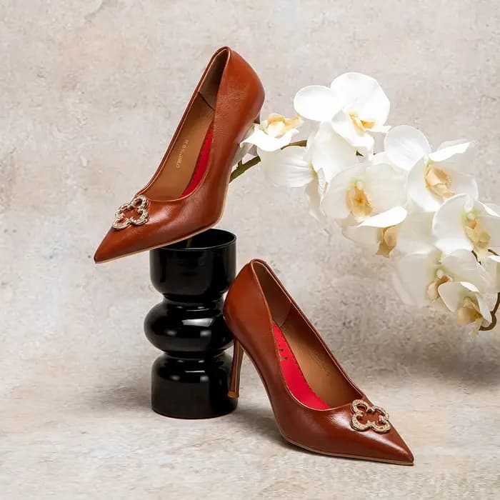 C-H femme talons hauts nouvelles chaussures pointues de haute qualité affaires banlieue filles chaus