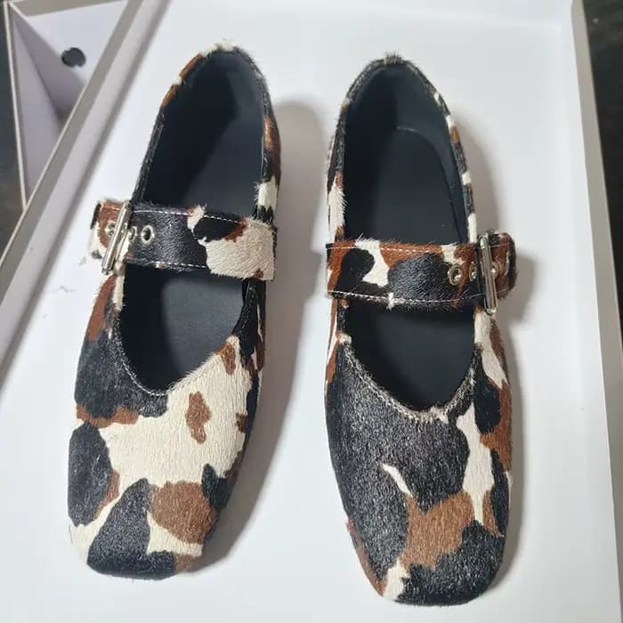 2025 nouvelle tendance femmes ballerines printemps été crin chaussures élégantes dames boucle vache 