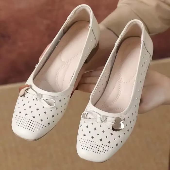 Chaussures en cuir ajouré à talons bas pour femmes, semelle souple, respirantes, légères, bout rond,