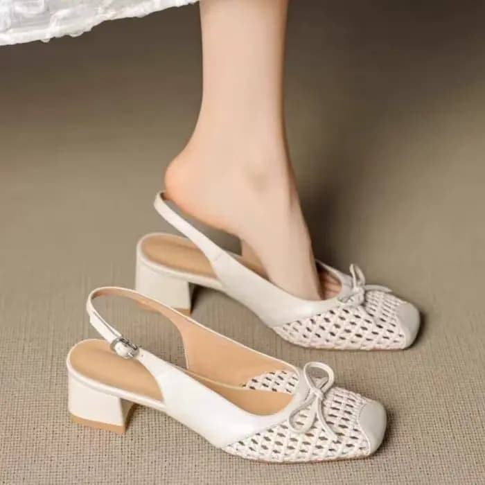 Baotou chaton talon chaussures femmes été nouveau noeud papillon tissé découpe bout carré bouche peu