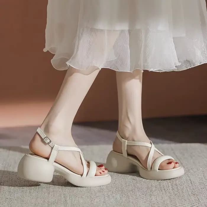 Sandales à talons croisés pour femmes d'été 2026, chaussures et sandales de plage décontractées à se