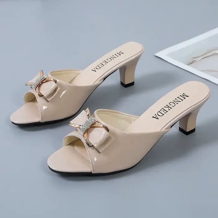Sandales à talons hauts en cuir PU blanc pour femmes, chaussures à enfiler pour la fête d'été, mode 