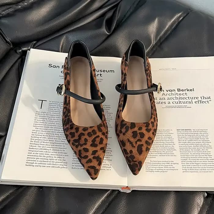 Chaussures léopard Style de rue pour femmes, escarpins concis à bout pointu, chaussures de transport