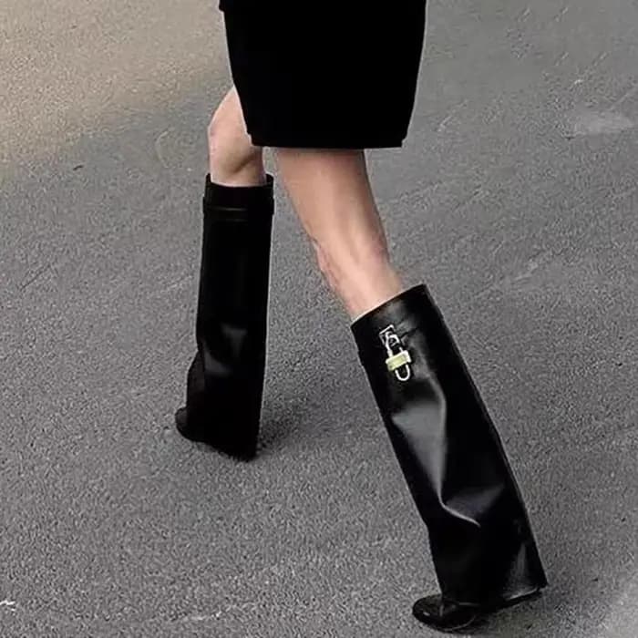 Bottes Chelsea de luxe en métal pour femme, bottes pointues à une pédale, à la mode, Cool, pour moto