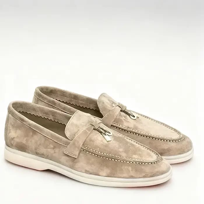 Chaussures de ville élégantes, en daim, confortables et stylées, un coup de pied qui fera sensation