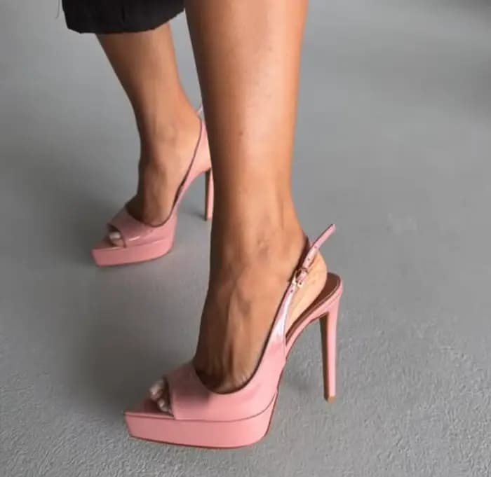 Sandales à plateforme à bout pointu pour femme Or/Rouge/Nude/Noir – Nouvelle collection été 2026 – G