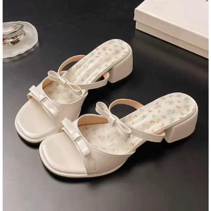 Femmes talons hauts femmes pantoufles Bow chaussures à talons épais robe mode femme sandales nouveau
