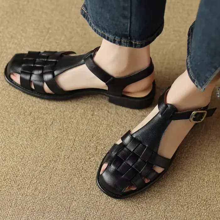 Femmes en cuir de vache bande étroite tressé t-strap sandales plates été décontracté femme style Rom