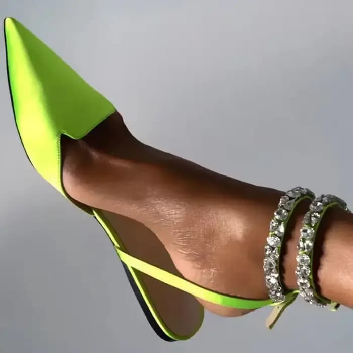 Sandales plates de luxe à bout pointu pour femmes, nouvelle mode d'été, pantoufles solides, chaussur