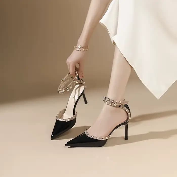 Sandales à talons hauts en peau de mouton