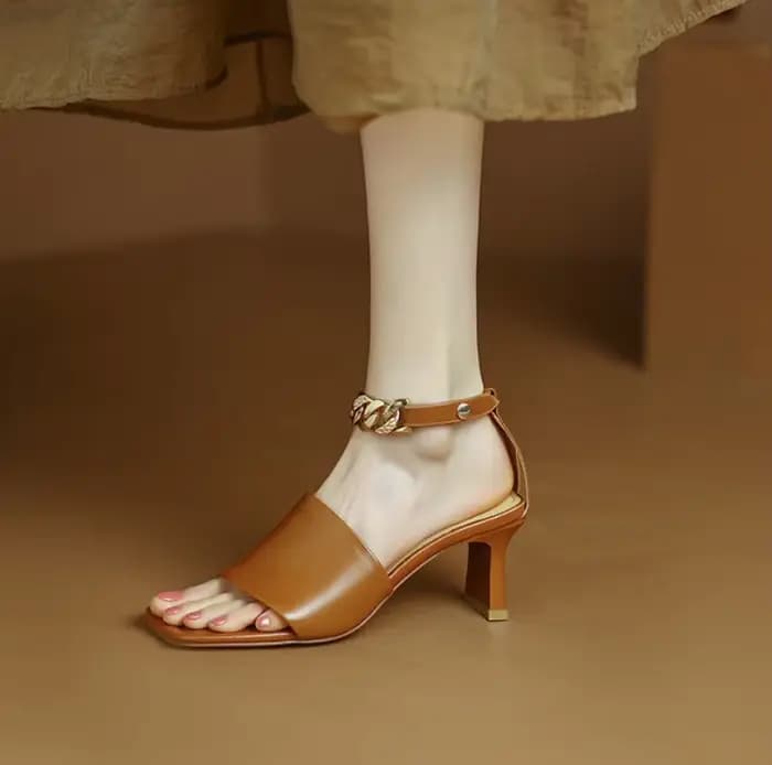Escarpins chaussures à bout ouvert pour le travail de bureau boucles à talons hauts dames