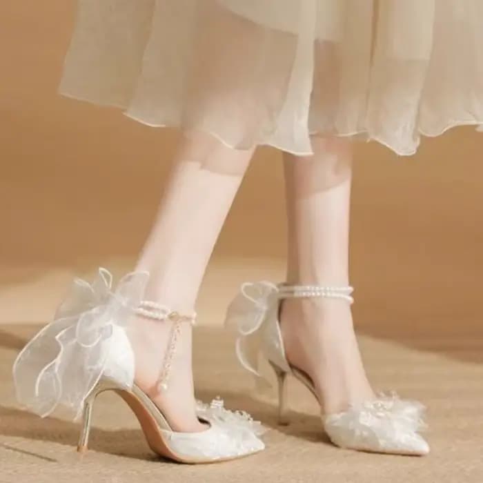 2025 bout pointu nœud femmes Stiletto Hee élégant grande taille chaussures à talons fins