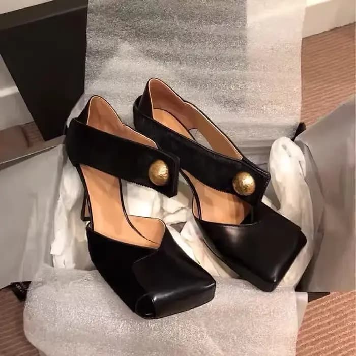 Designer de luxe sandales Sexy pompes femme gladiateur bout carré robe de soirée chaussures Style de rue marque talons