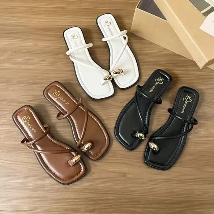 Sandales d'été pour femmes, tongs à décor métallique, chaussures à talon bas, sandales rétro marron pour femme, pour l'extérieur