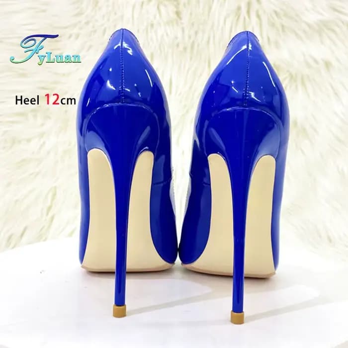 Chaussures simples à bout pointu pour femmes