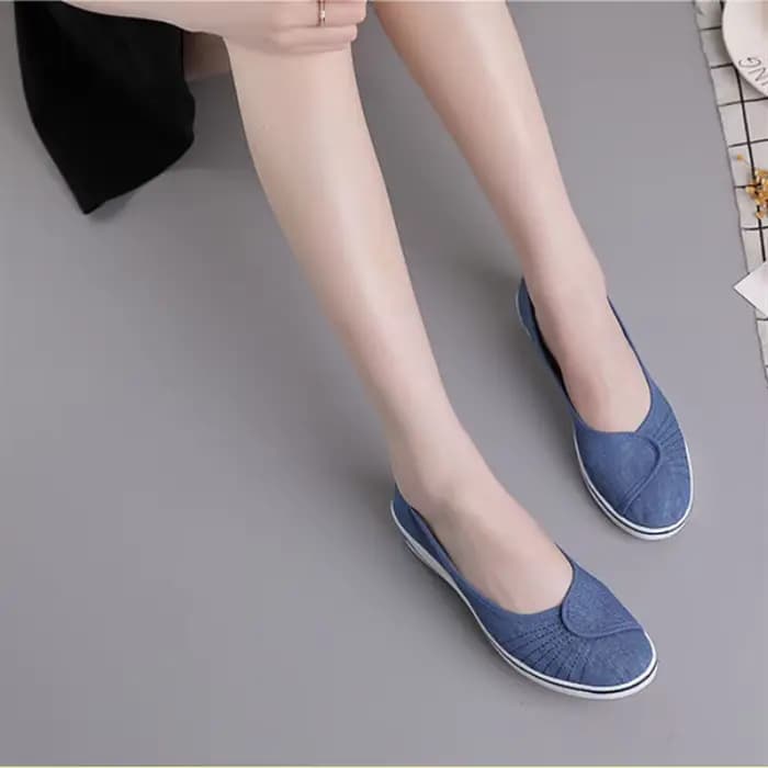 Chaussures en toile à talon incliné pour femmes, chaussures de travail décontractées, bouche peu profonde, semelle souple, anti-odeur, respirant, grill, bleu denim