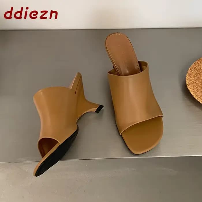 Nouvelles Sandales Décontractées Élégantes à Talons Mi-Hauts pour Femmes