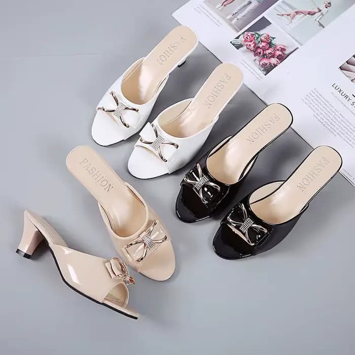 Sandales à talons hauts en cuir PU blanc pour femmes