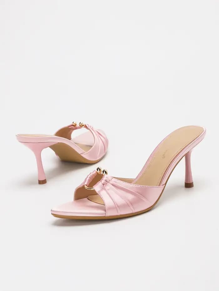 Sandales mules élégantes en satin froncé à boucle métallique et talon aiguille pour femme - Parfaites à porter avec des robes