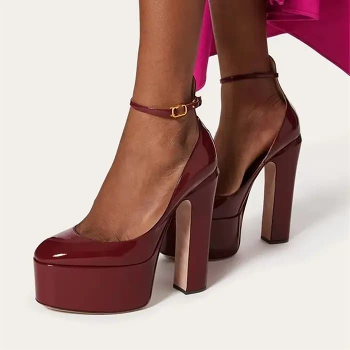 Europe et amérique talons Ultra hauts plate-forme sandales pour femmes bout rond talon brut femme pompes en cuir verni dame chaussures simples