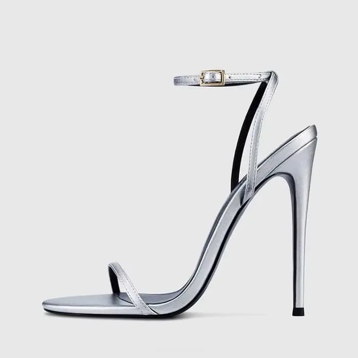 Nouvelles sandales noires européennes et américaines à talons hauts pour femmes