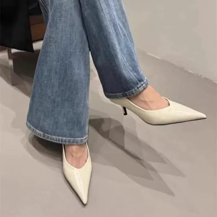 Chaussures à talons hauts en cuir pour femmes