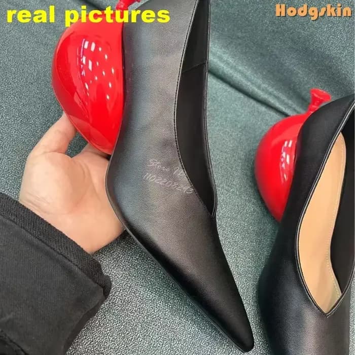 Escarpins à talon ballon pointu noirs sexy