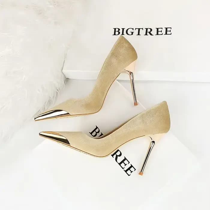 Chaussures à talons hauts pour femmes