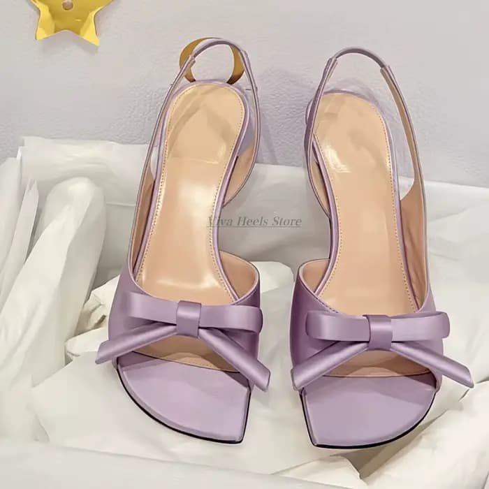 Sandales élégantes à talons bas en satin avec nœud pour femme