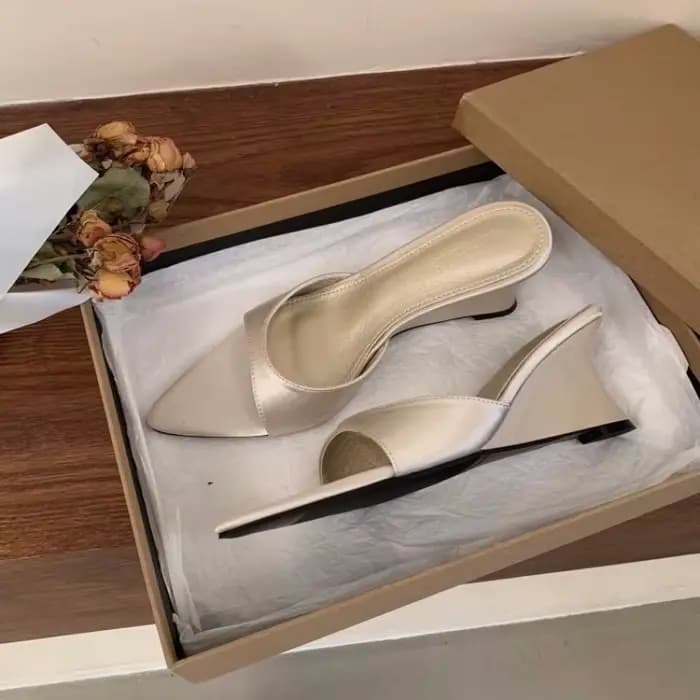 Chaussures pour femmes et jeunes filles, style pantoufle, mode été 2026, élégantes, à talons hauts, à talon compensé, à bout pointu, pour extérieur et banquets, 2018
