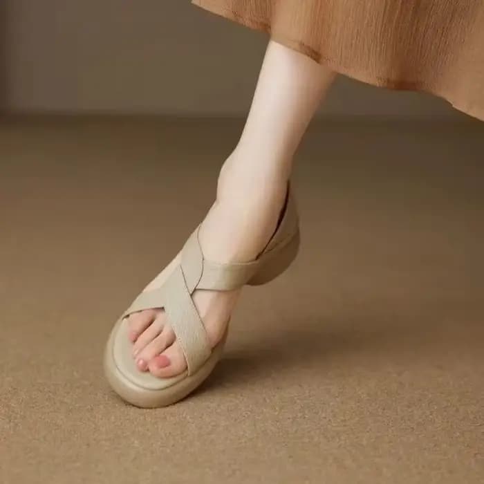 Sandales à plateforme à brides croisées pour femmes