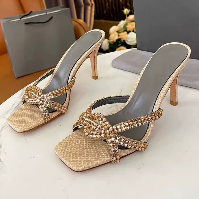 Pantoufles fines à talons hauts et bout carré pour femmes