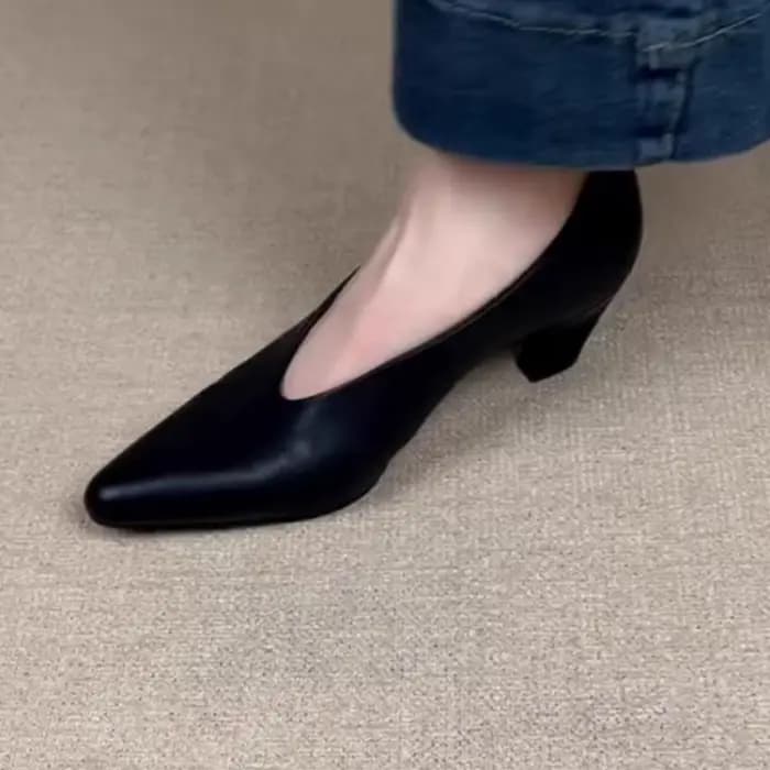 Escarpins à talons épais et bout pointu pour femmes