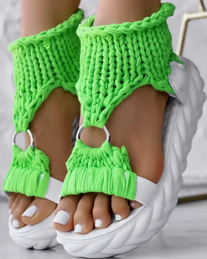 Sandales à Plateforme Tressées avec Anneau Rond pour Femme