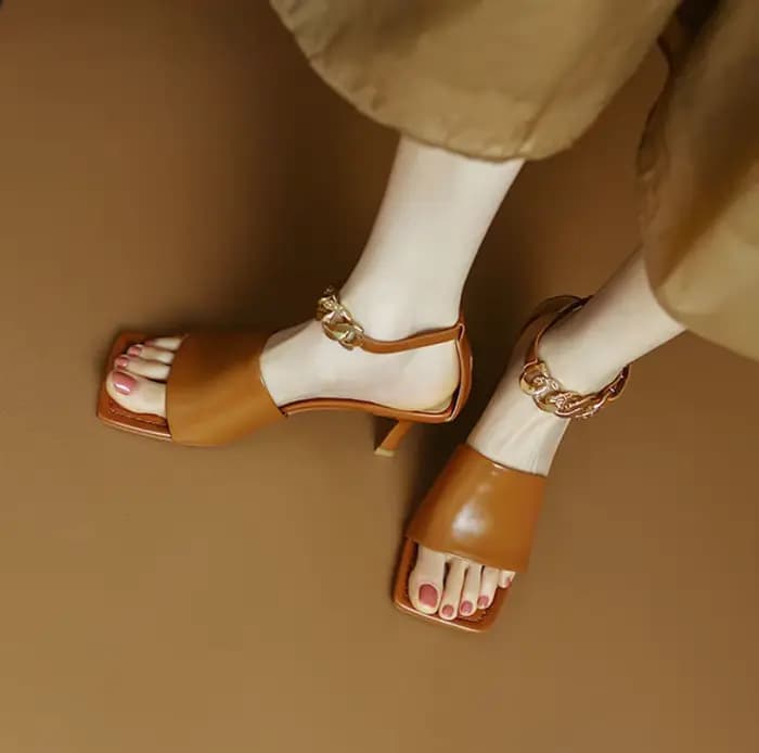Escarpins chaussures à bout ouvert pour le travail de bureau boucles à talons hauts dames