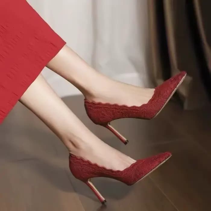 Chaussures de mariage blanches chaussures de mariée Design Sense Niche dentelle pointu talon aiguille peu profond français talons hauts tempérament féminin